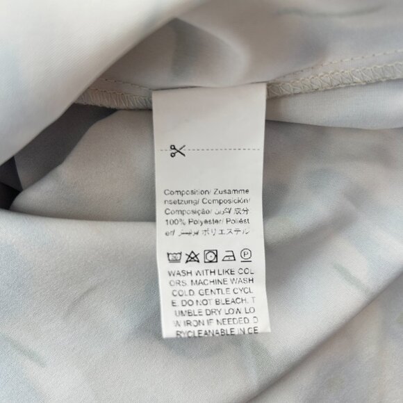 Dazy Soft Watercolor Floral Blouse – Women’s Small S - Picture 7 of 8